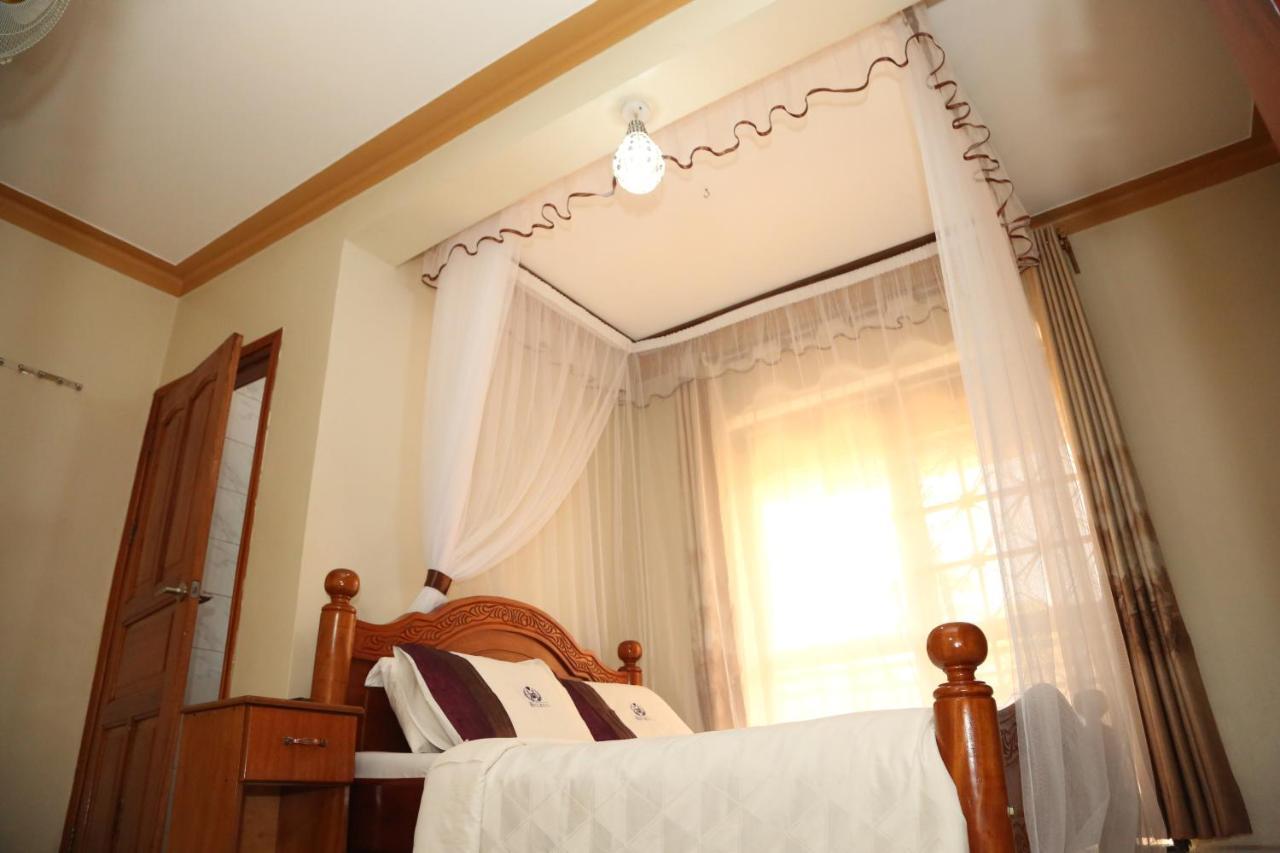 Harts Motel Kampala Extérieur photo