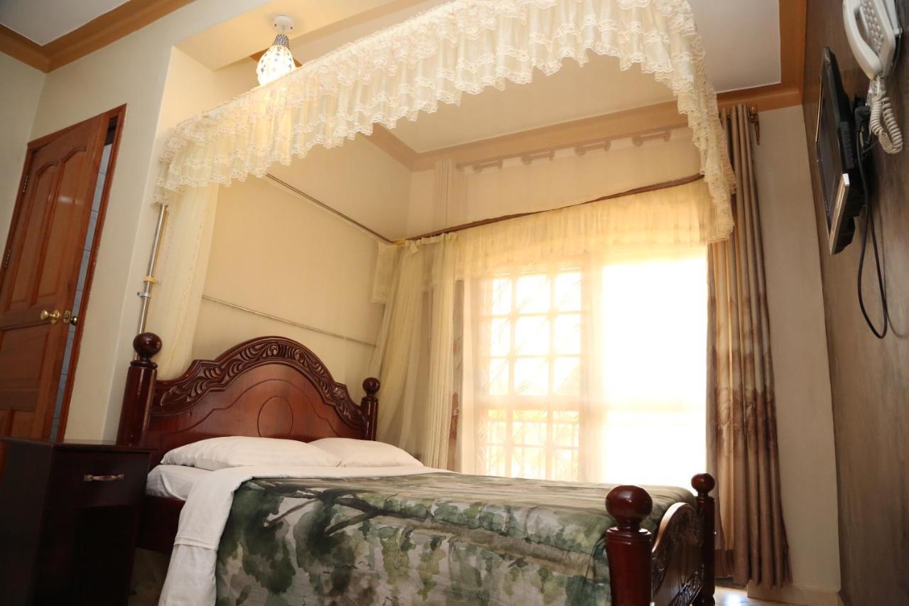 Harts Motel Kampala Extérieur photo